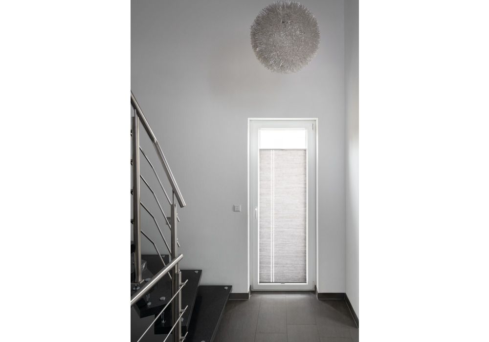 Mhz Plissees, Kadeco Jalousien, Jab Gardinen, Jab Rollos, Luxaflex Lamellen, Neher Insektenschutz, Markisen, Interstil Schienen, Stangen, Jab St